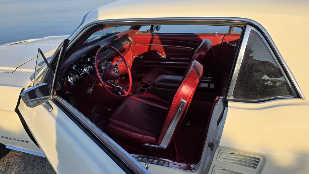 Alugo ford mustang v8