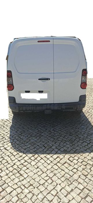 carinha peugeot partner 2013
