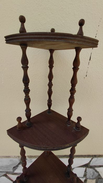 Estante rustica para bibelôs