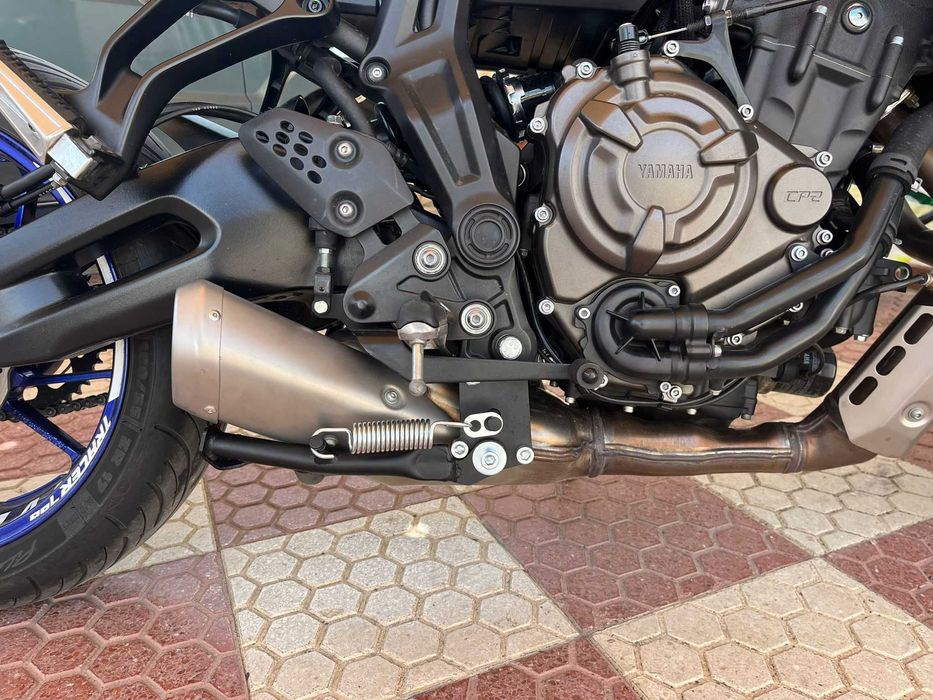 Descanso Central Yamaha Tracer 700