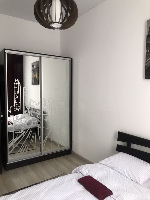 Двохкімнатна квартира в центрі міста для Вас!