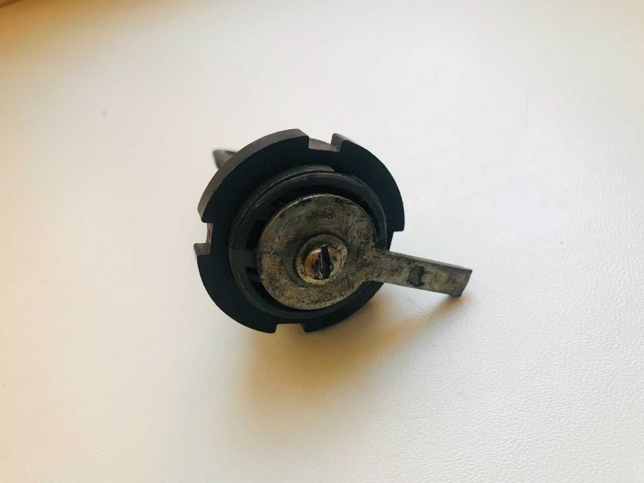 Замок с ключиком