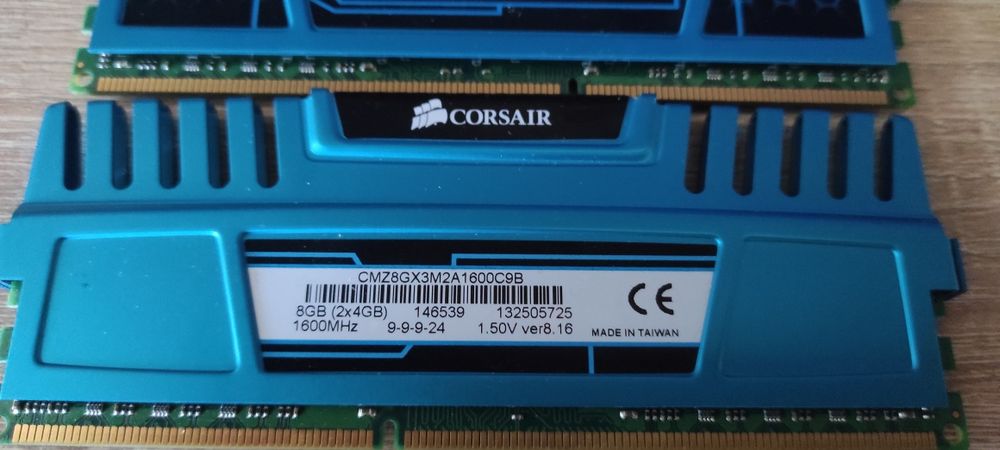 RAM DDR3 16 GB Corsair Vengeance 1600 Mhz