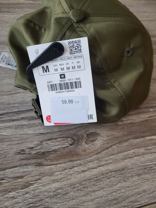 Nowa czapka z daszkiem męska zara