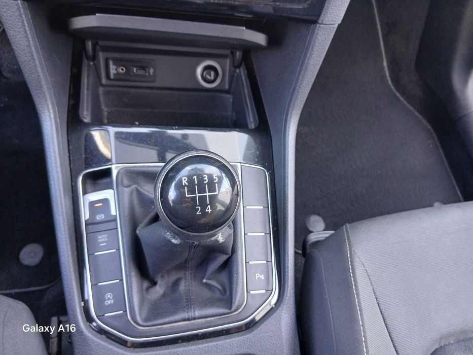 VW GOLF Sportsvan 1.6 Tdi Diesel Nacional