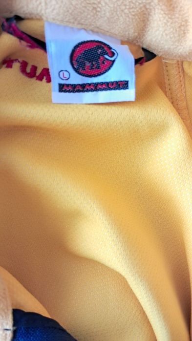 Вінтажна флісова кофта mammut windstopper