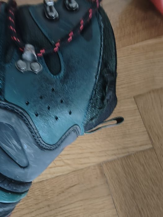 Buty górskie męskie Elbrus eravica mid