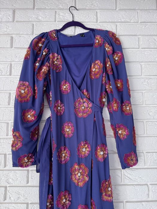 Piękna sukienka z aplikacjami l/xl asos