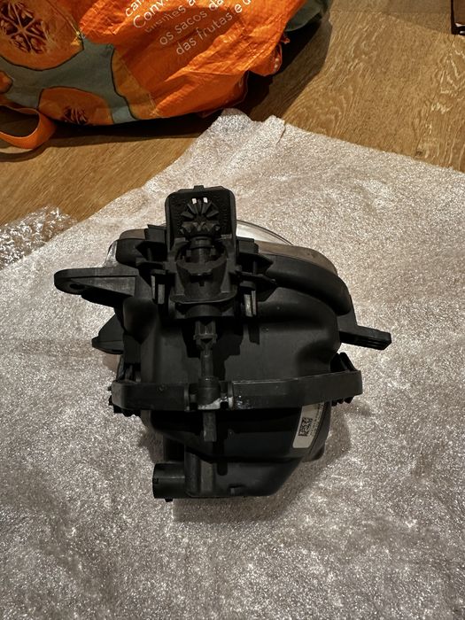 Farol nevoeiro BMW X5 F15