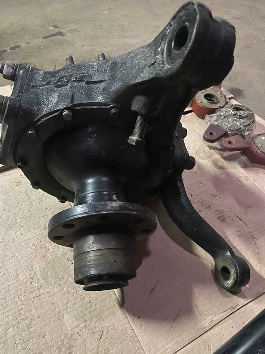 131-2304029СБ Кулак поворотний лівий ЗІЛ-131 Україна