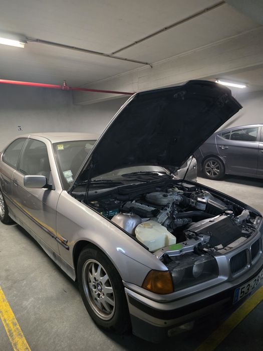 BMW E36 i Compact – 104000 km – Impecável