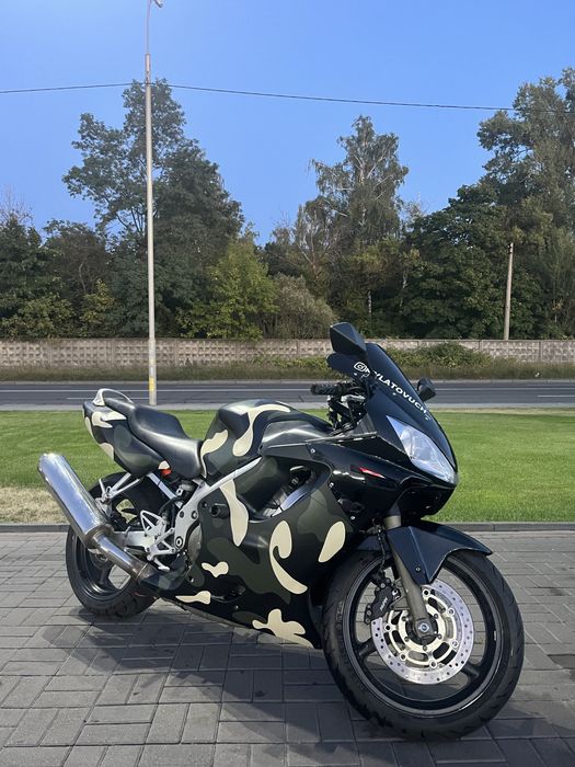 Honda cbr600f4i хонда сбр 600 ф4і