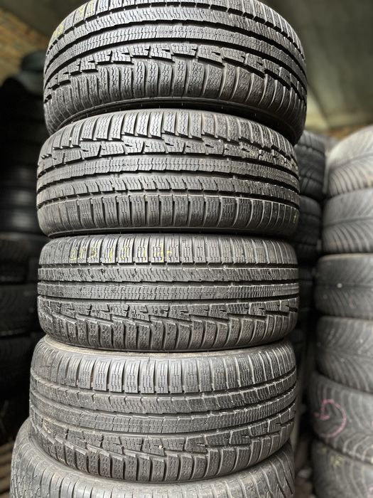 215/45/R17 (зима) Nokian WR вул.дружківська12