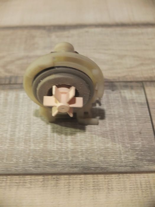 Pompa wody pralki Indesit luna amica polar