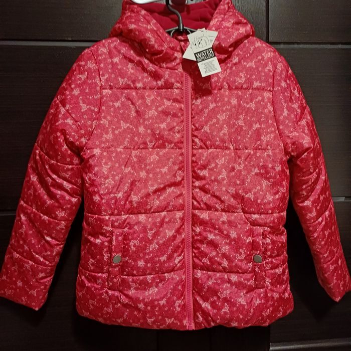 Новая куртка 134-140см