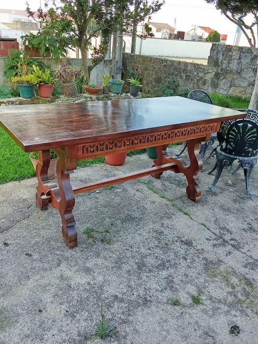 Vendo mesa de jantar