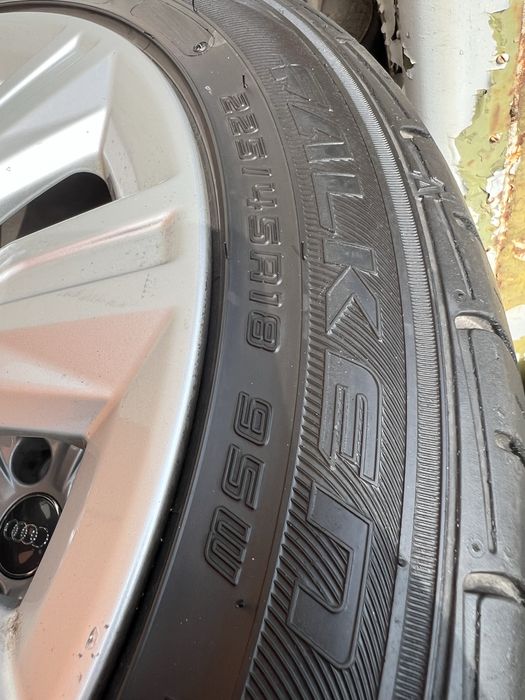 225/45/18 Falken літо 5,5мм 2017рік 225.45.18