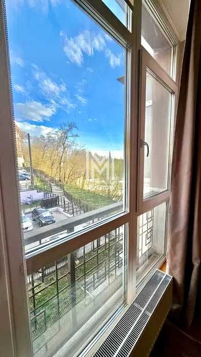 Продам 2к квартиру 70м2 в ЖК ЛАЙНЕР, Центр (18236)