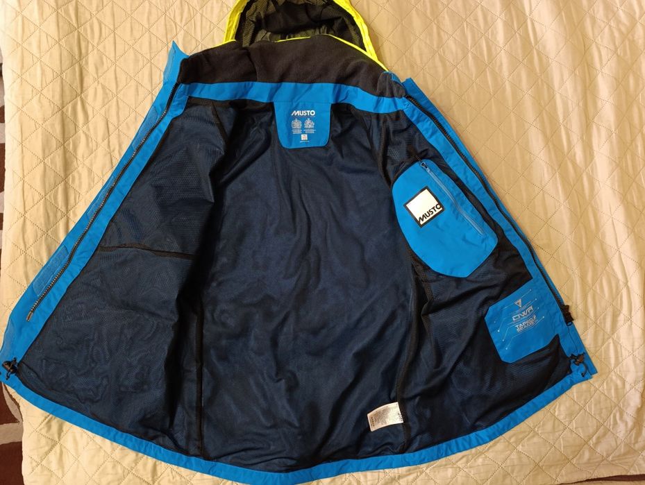 Трекинговая непромокаемая куртка для парусного спорта Musto Br1 EUR42