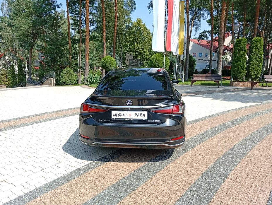 Lexus ES 300H 2025 DO SLUBU