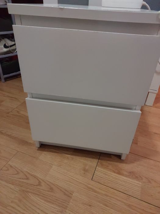 Mesa cabeceira Malm Ikea