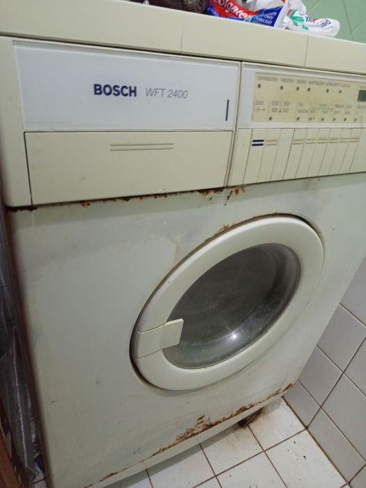Стиралка BOSH  WFT 2400  с сушкойй