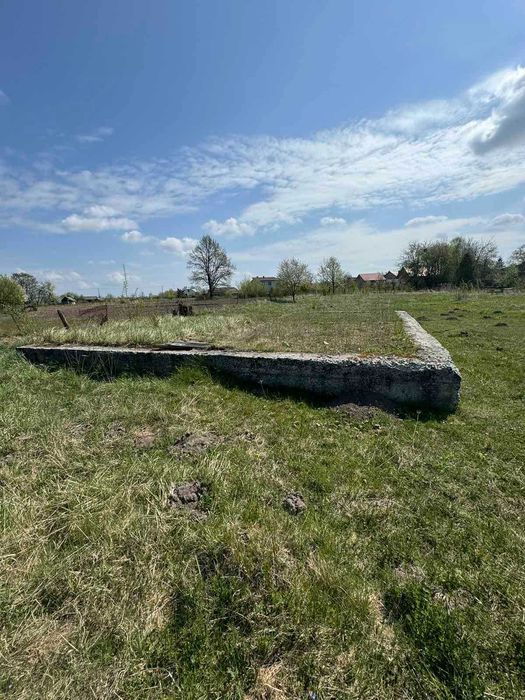 земельна ділянка 25 сот., с. Любеля