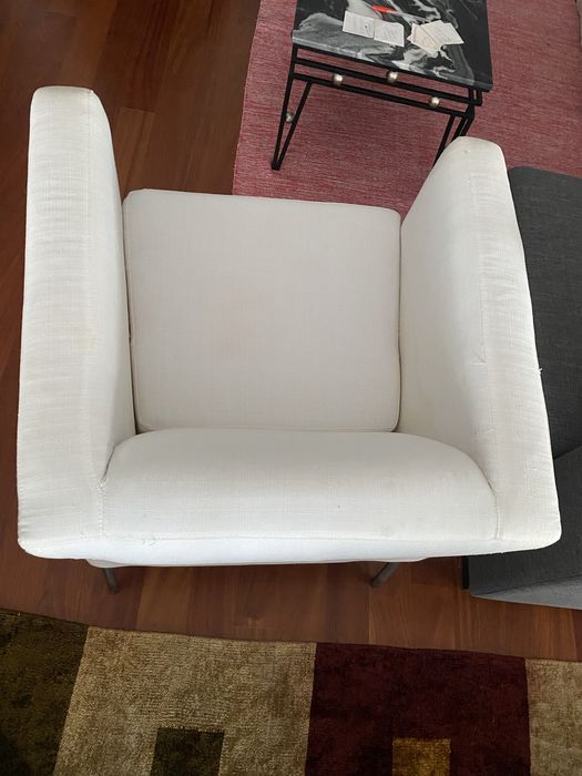2 sofas individuais Ikea