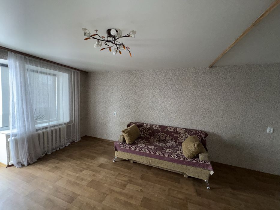 Здається квартира на площі 700-річчя