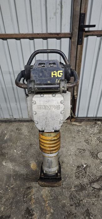 Skoczek bomag bt60 bt65 tuptuś stopa wibracyjna stopa nie wacker