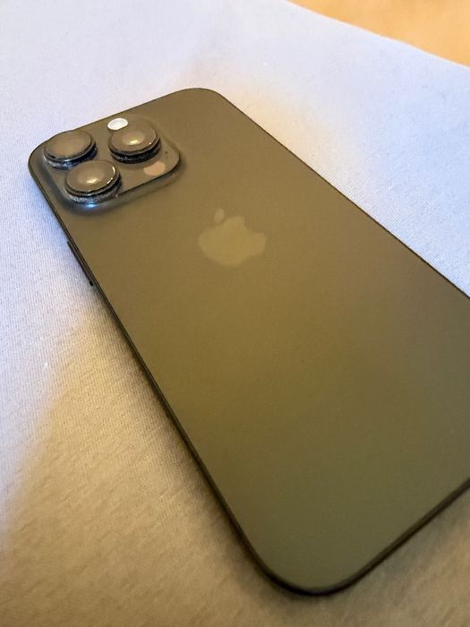 iPhone 16pro 128gb