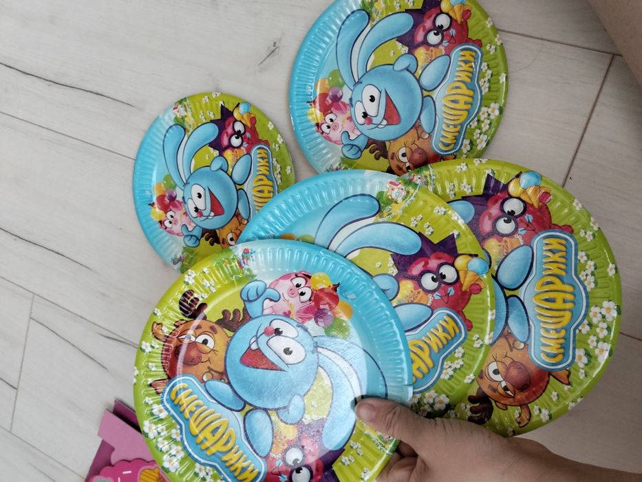 Товари для свята