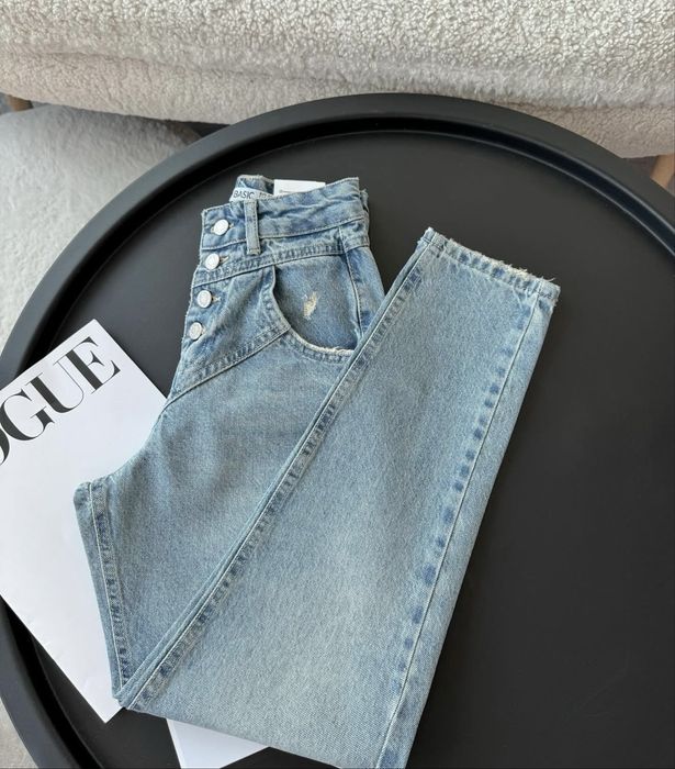 Джинси МОМ , нові, 32 розмір