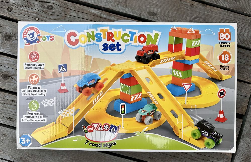 Конструктор зі спусками ТехноК 8461, 80 дет., з трасою, 4 машинки