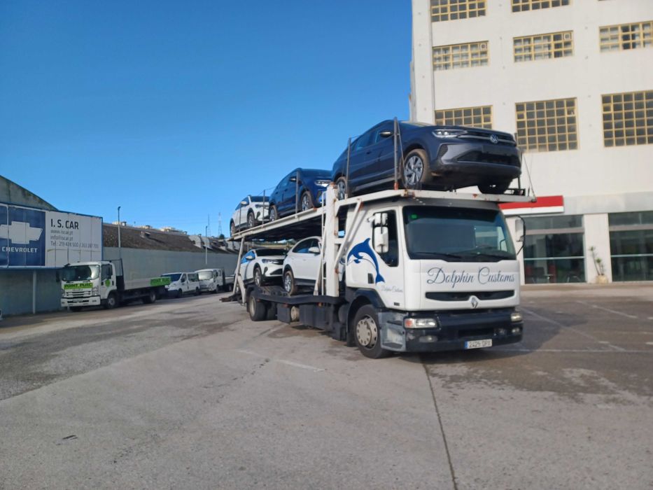 Camião Porta Automóveis