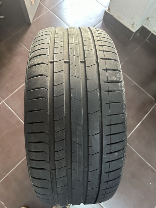 Pneus 315/30/22 pirelli p zero