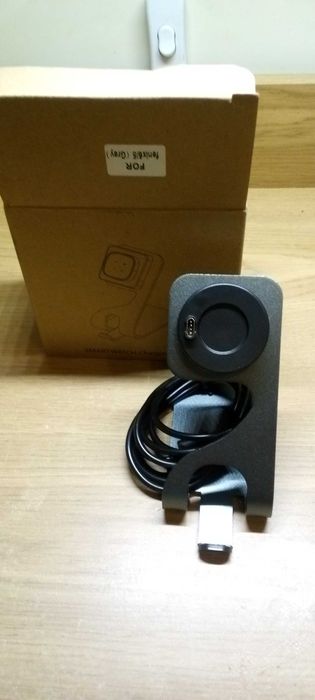 Зарядна станція SMARTWATCH.