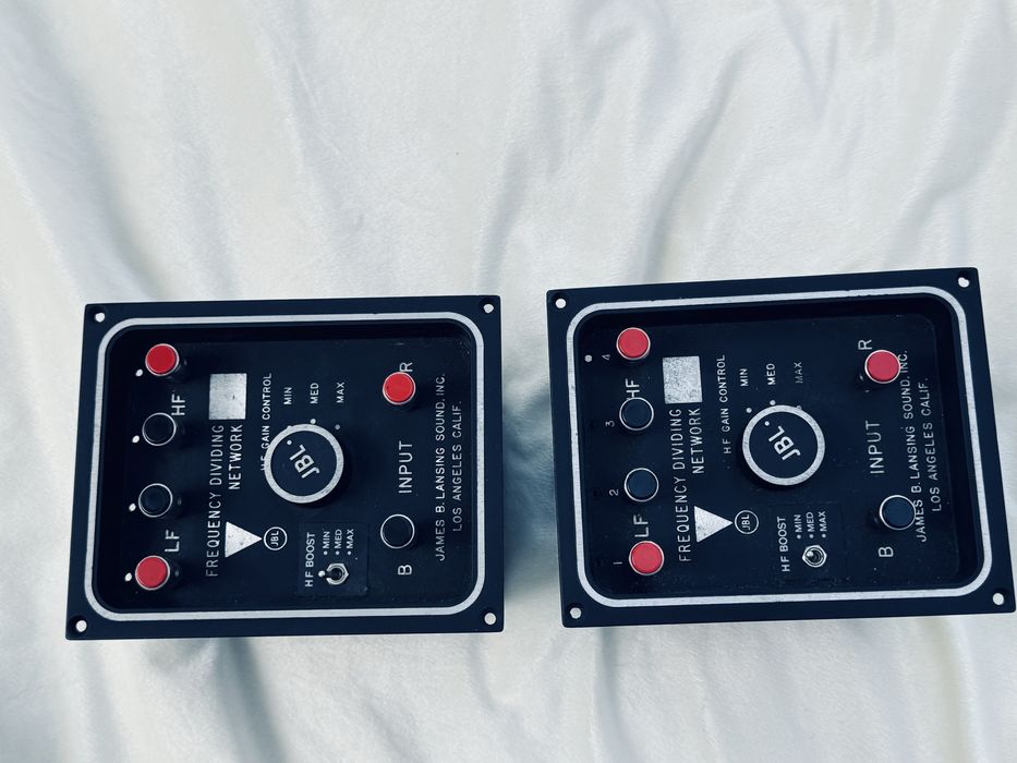 JBL 3120a crossover Divider network