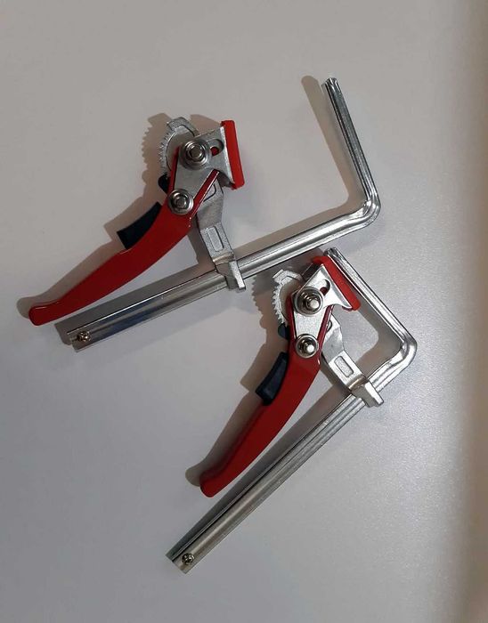 2 x Ścisk dzwigniowy zapadkowy 140x60