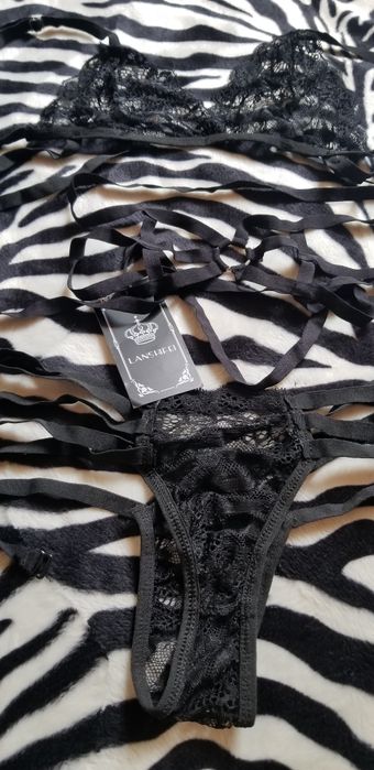 Мереживна білизна+портупея