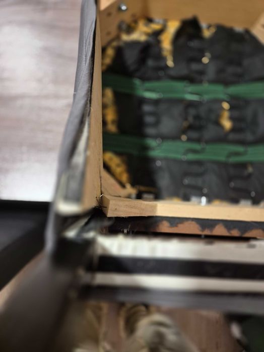 Mesa de jantar extensível e 4 cadeiras