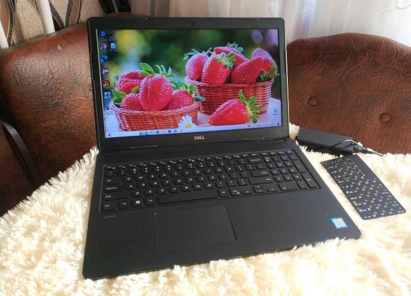 Ноутбук Dell Latitude E5570