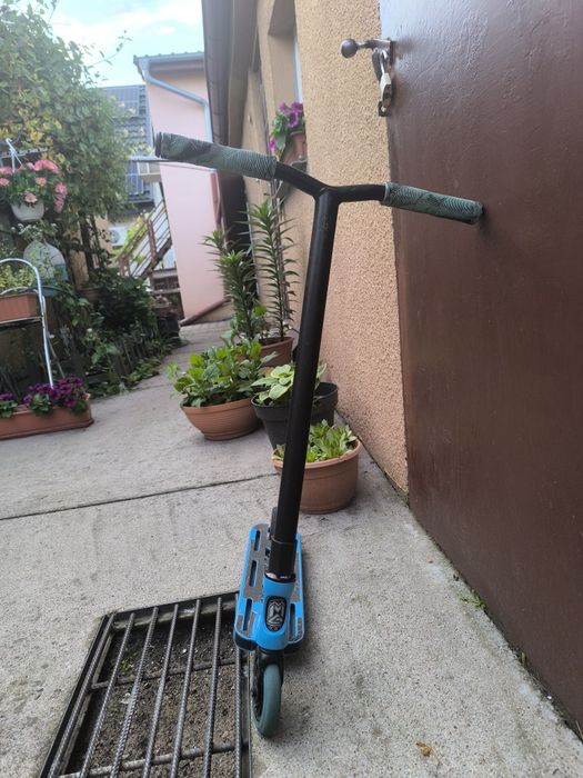 Witam mam na sprzedaż hulajnogę wyczynową