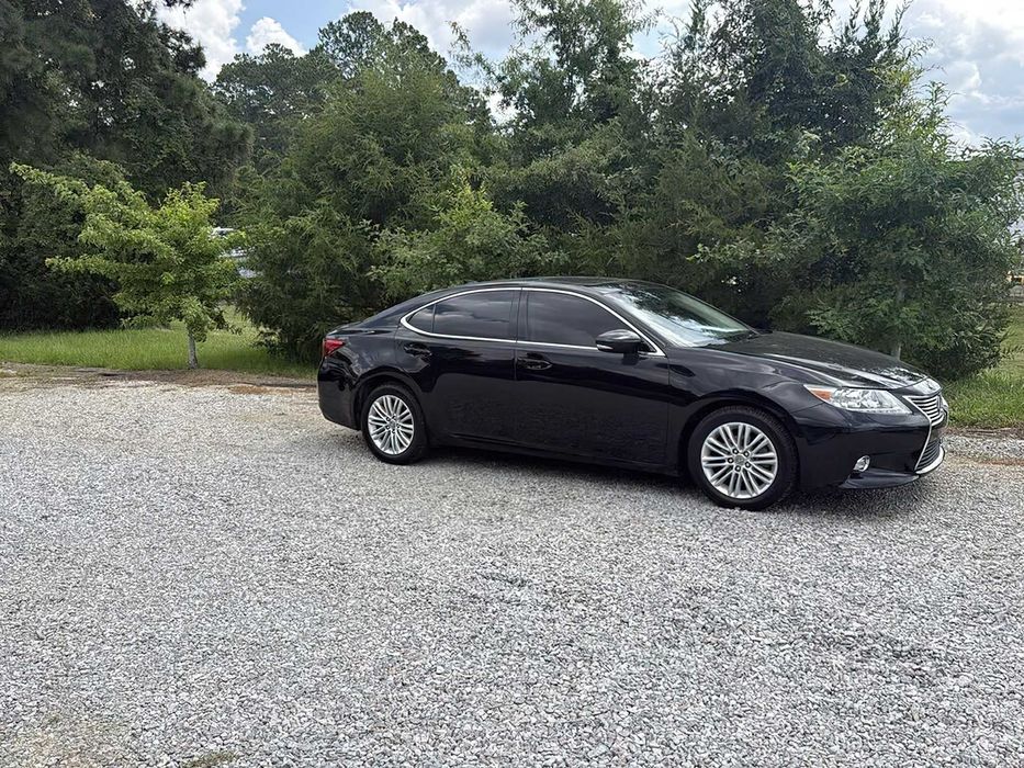 Lexus ES 350      2015