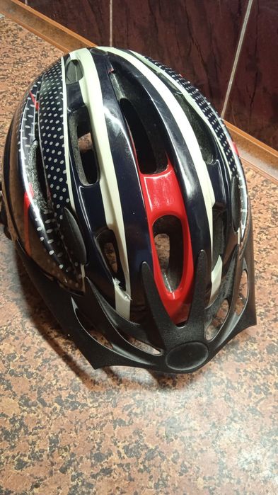 Шлем велосипедный