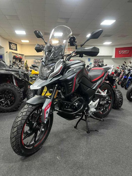 Мотоцикл SPARK SP300T-4. Туринг. Спорт турист