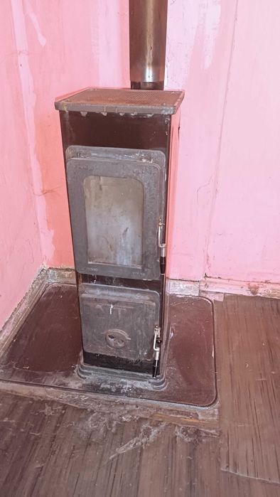Piec kocioł grzewczy C.O. na paliwo stałe Thorme Bozen moc 5kW
