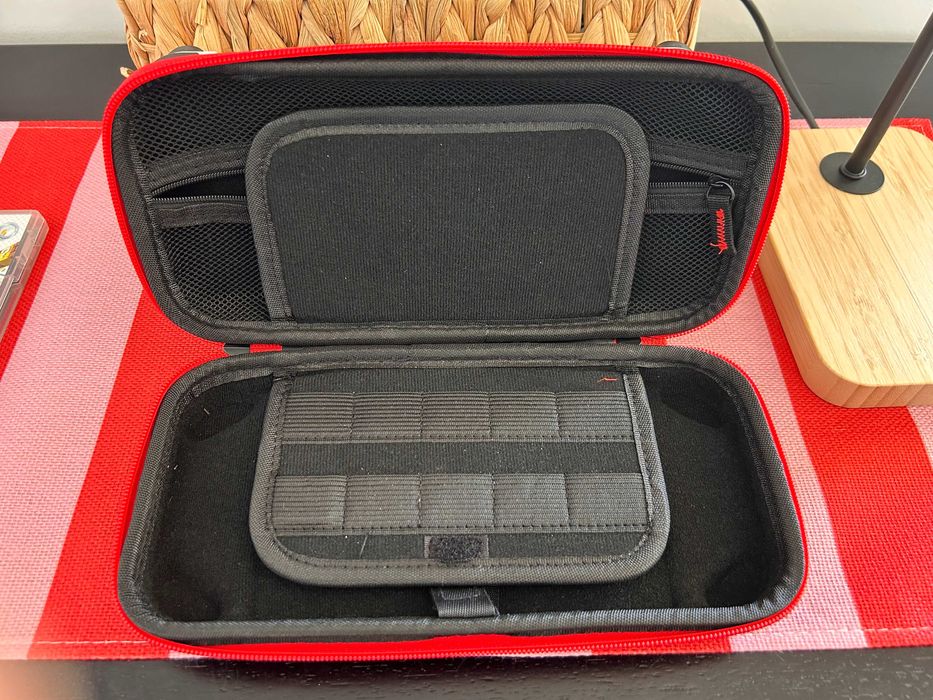 Nintendo Switch OLED Branco + Jogos + 256GB + Acessórios