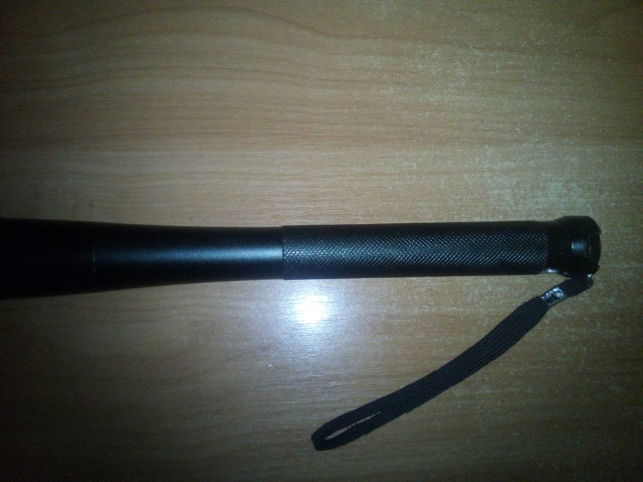 Фонарик біта Defiant