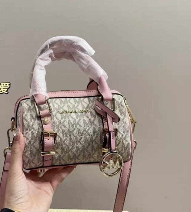 Сумка Michael Kors